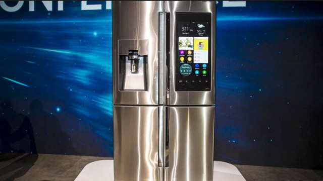 Samsungs Smart Fridge Or Robot Mom pic1