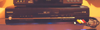 toshiba-vcr-dvd-recorder