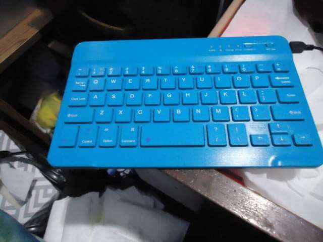 tech-theory-bluetooth-keyboard