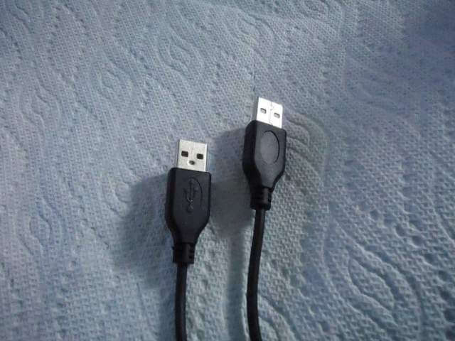 my-usb-wire-same-plugin-either-end